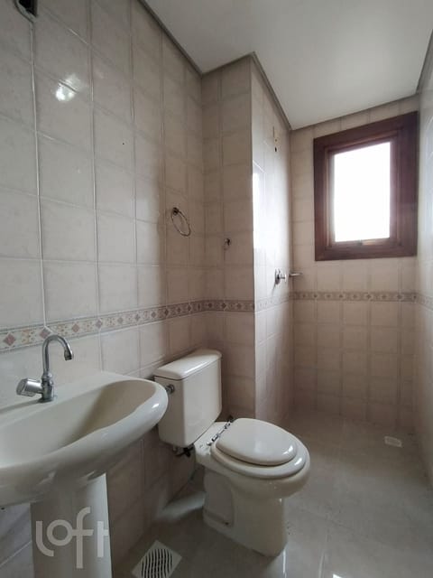 Image 9 - 252299
